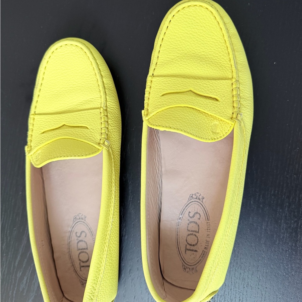 Tod's Vibrant Yellow Leather Loafers